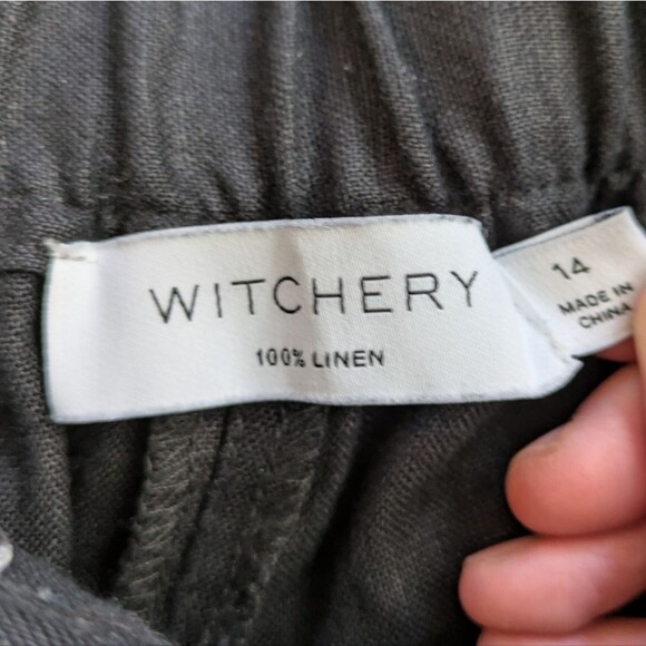 Witchery Australia 100% Linen black high waisted cuffed paperbag shorts 14 - Picture 3 of 5